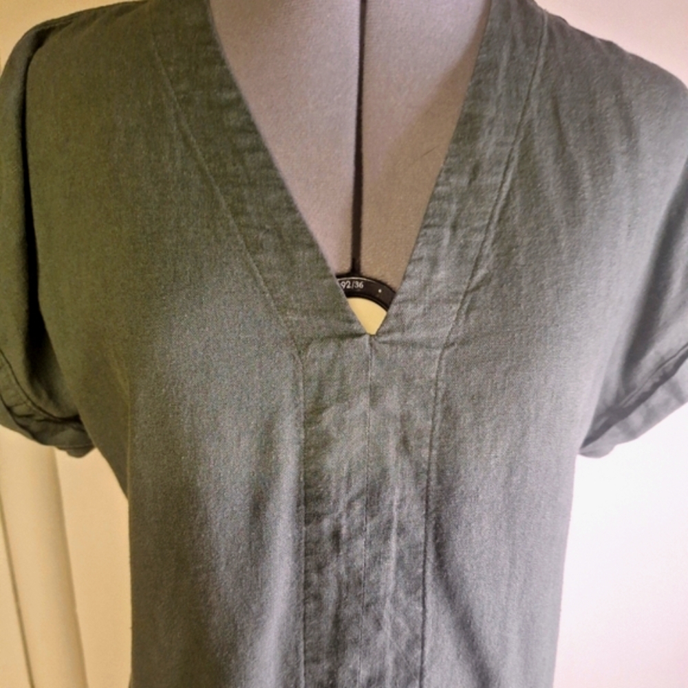 Universal Thread Olive Linen Semi Cropped Top Size Small